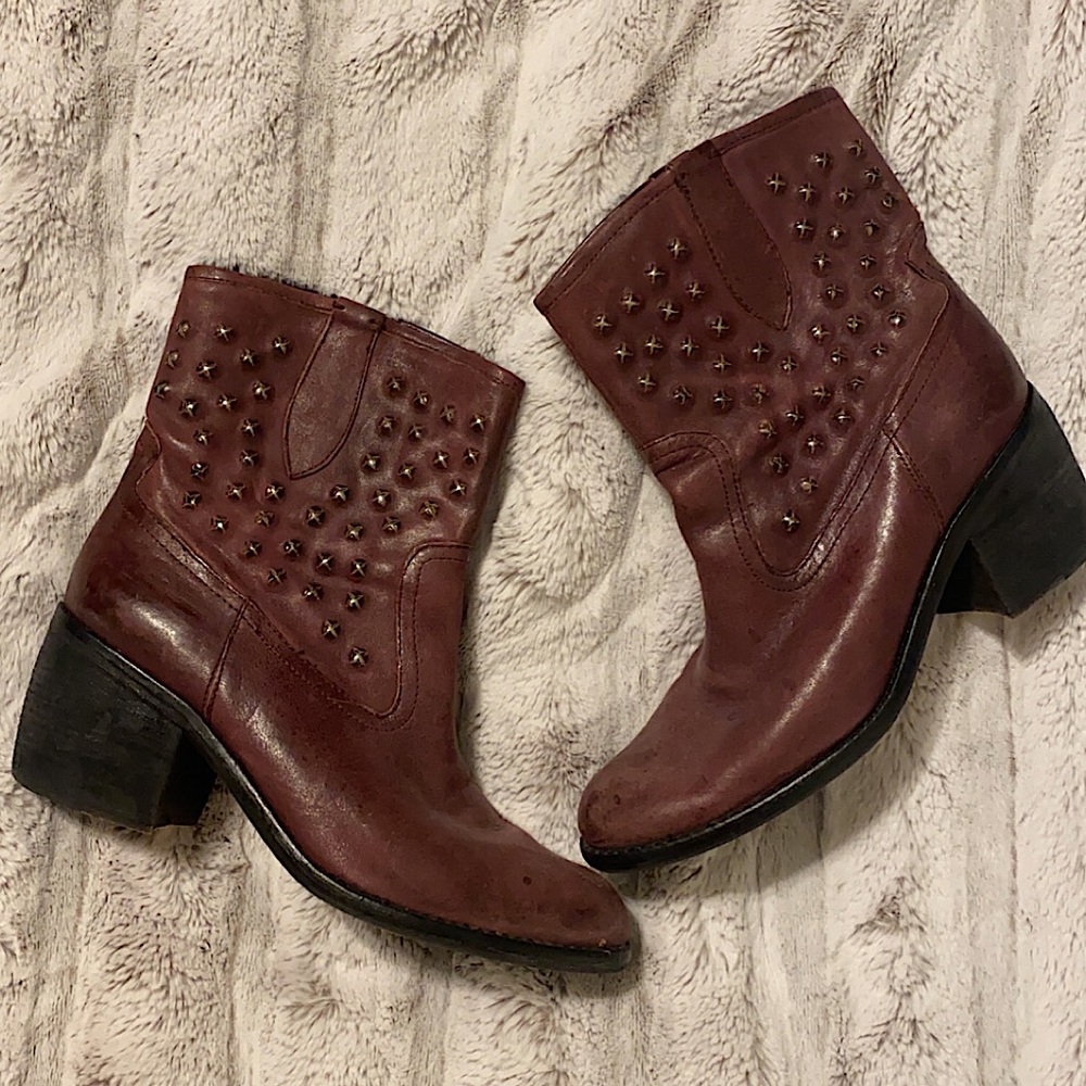 Donald J Pliner Baila Short Nailhead Leather Boots